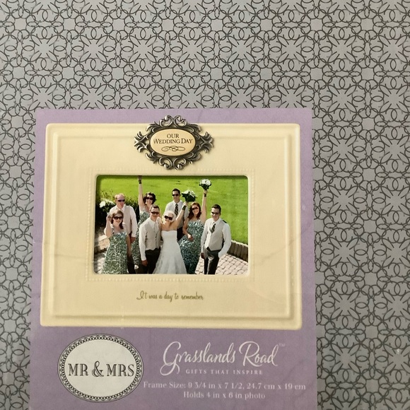 Bride Essential Bundle NWT - Picture 2 of 5